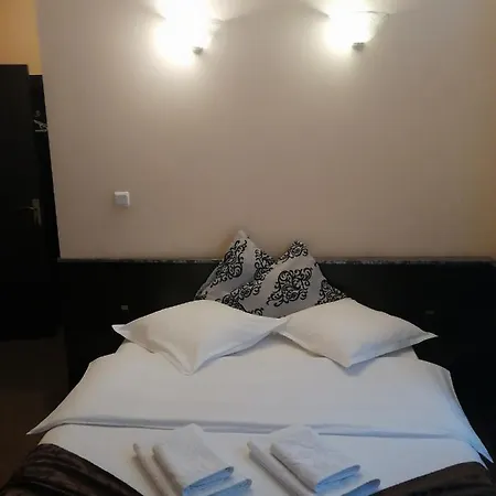 Casa Teilor Pitesti