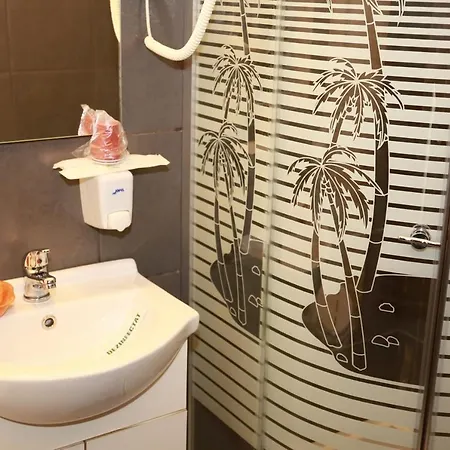 Casa Teilor 3*